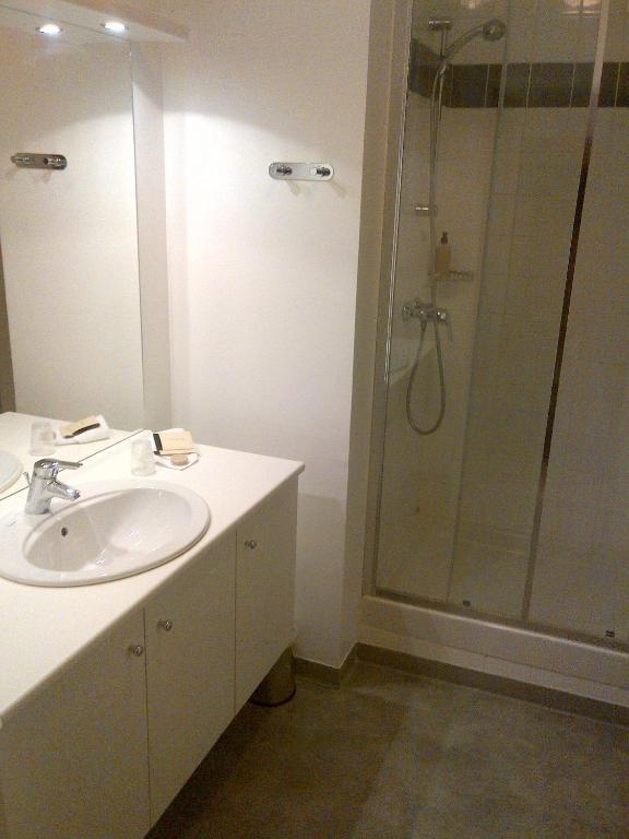 Tulip Inn Lille Grand Stade Residence Prochainement Twenty Business Flats Villeneuve-d'Ascq Oda fotoğraf